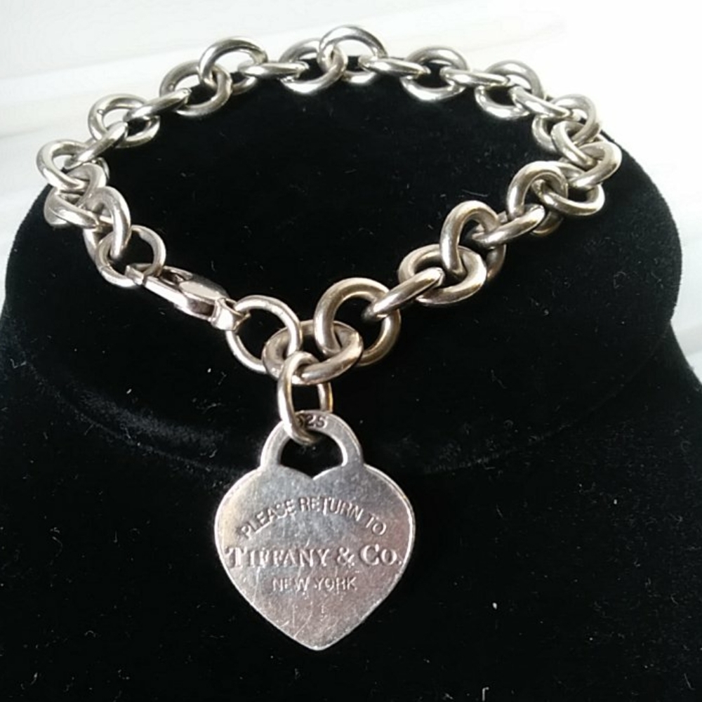 RETURN TO TIFFANY STERLING SILVER BRACLETT